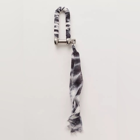 Free People Accessories - NWT FREE PEOPLE CARABINER BAG CHARM